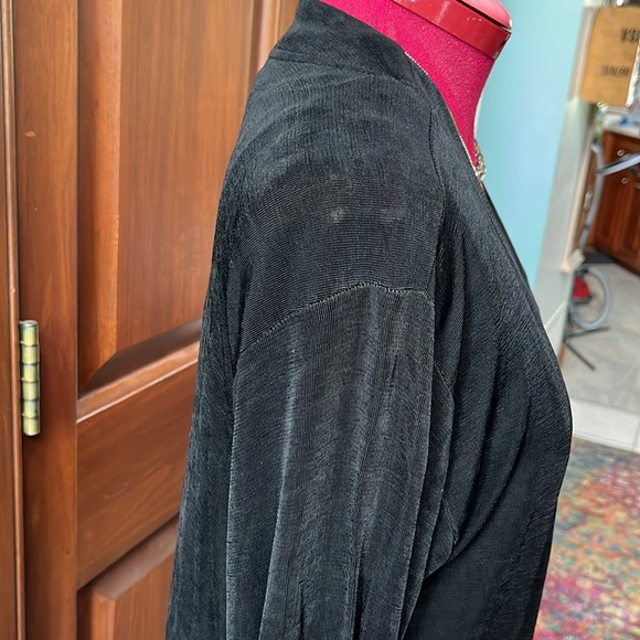 A Touch of Class Jacket Slinky Silky Smooth NWOT Open front Black Size S - Picture 7 of 11